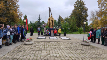 В Угре прошел митинг